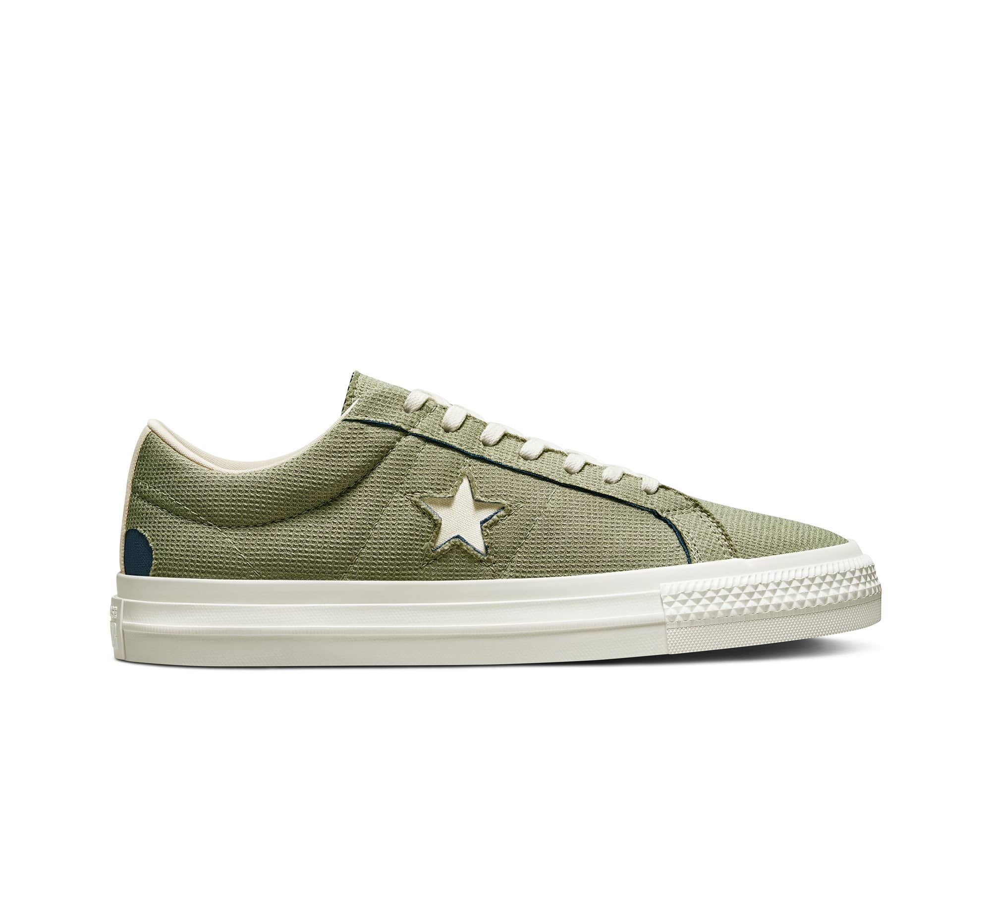 One Star Tri-Panel Color