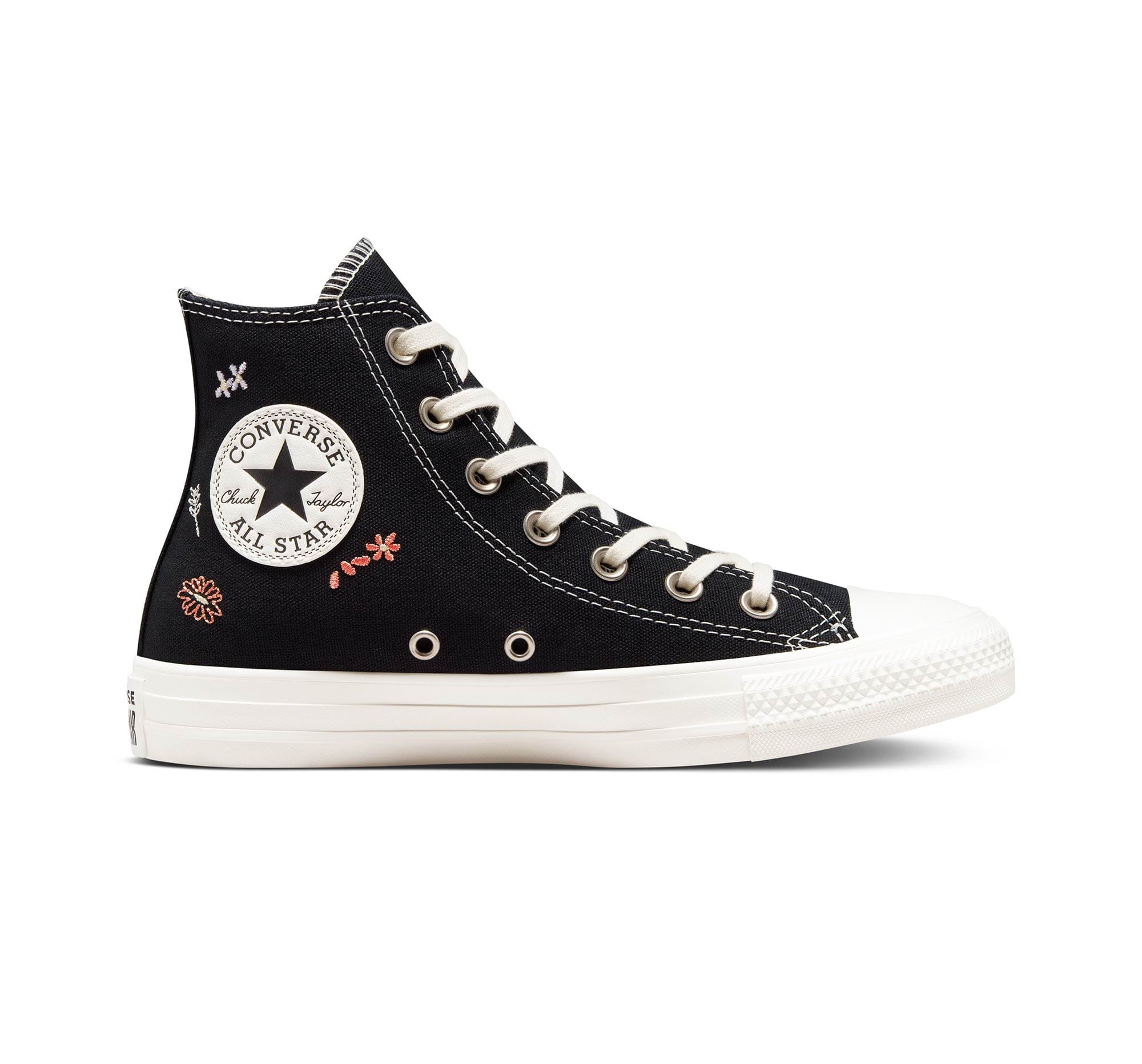 Chuck Taylor All Star Embroidered Floral
