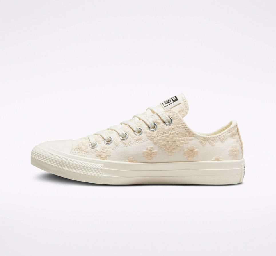 Chuck Taylor All Star Tonal Embroidery-Vintage White-36