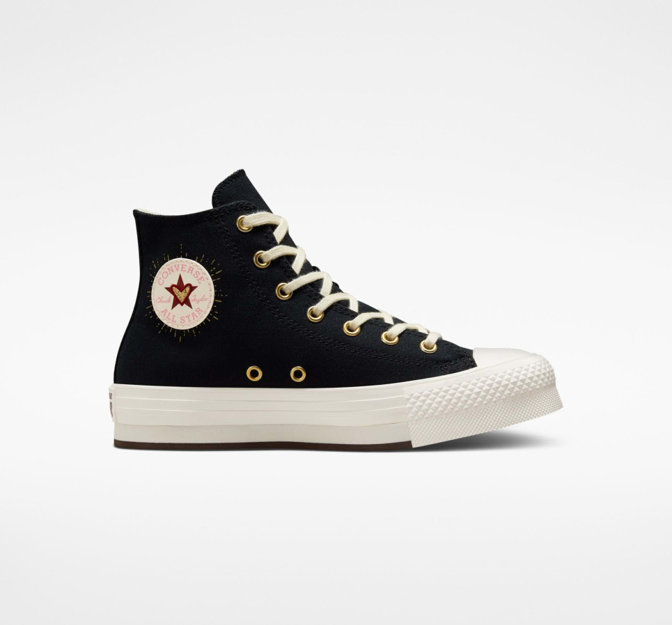 Chuck Taylor All Star Lift Platform Hearts