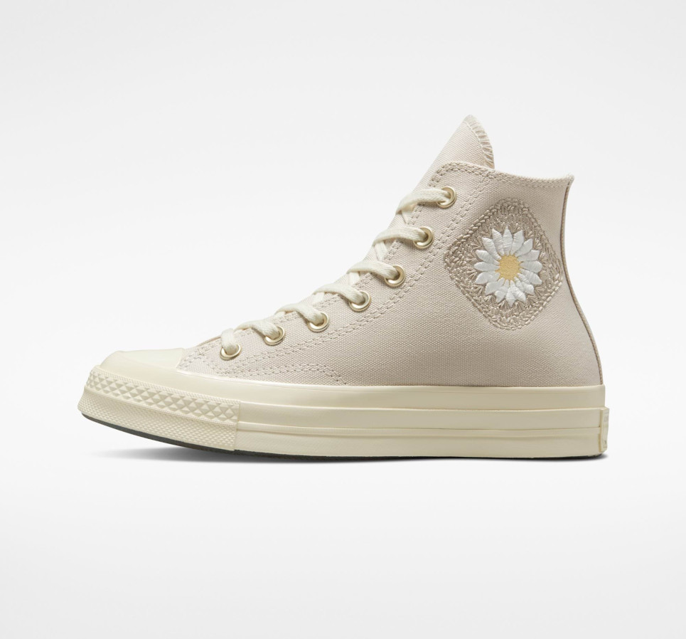 Chuck 70 Festival Florals