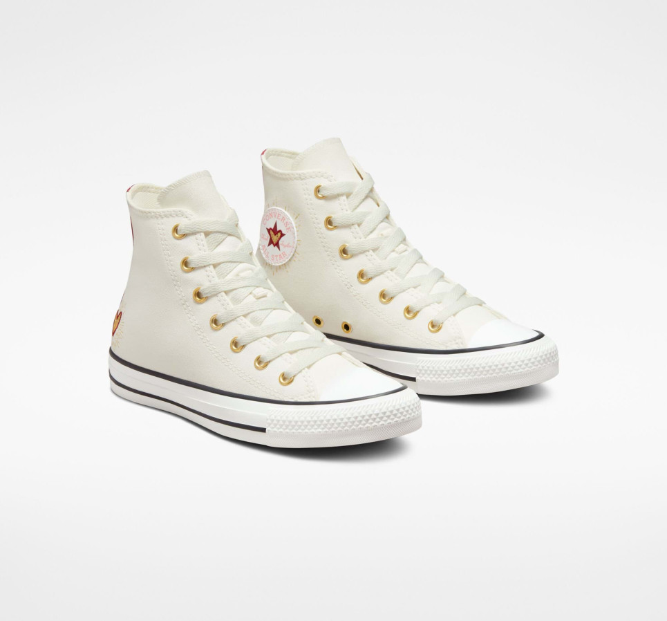 Chuck Taylor All Star Hearts