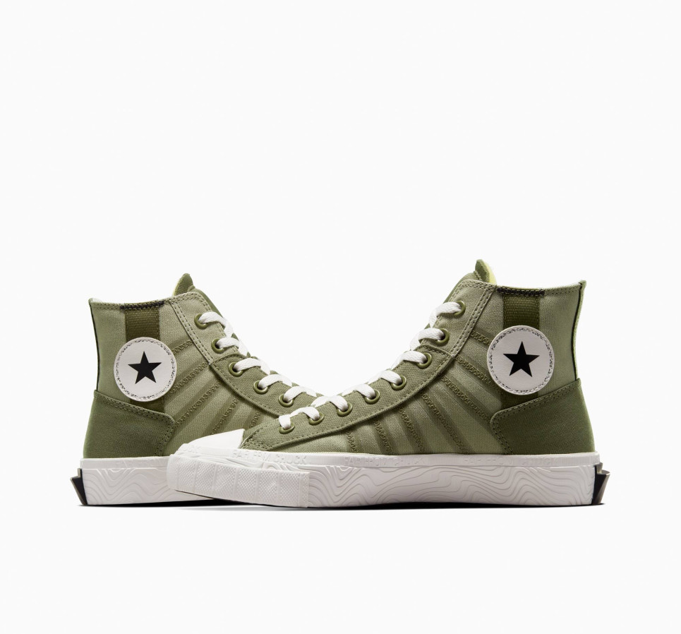 Chuck Taylor Alt Star