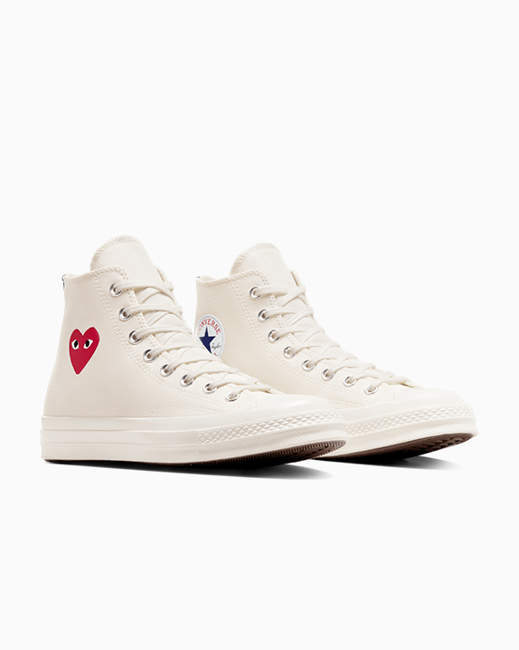 PLAY Comme des Garçons Single Heart Chuck 70