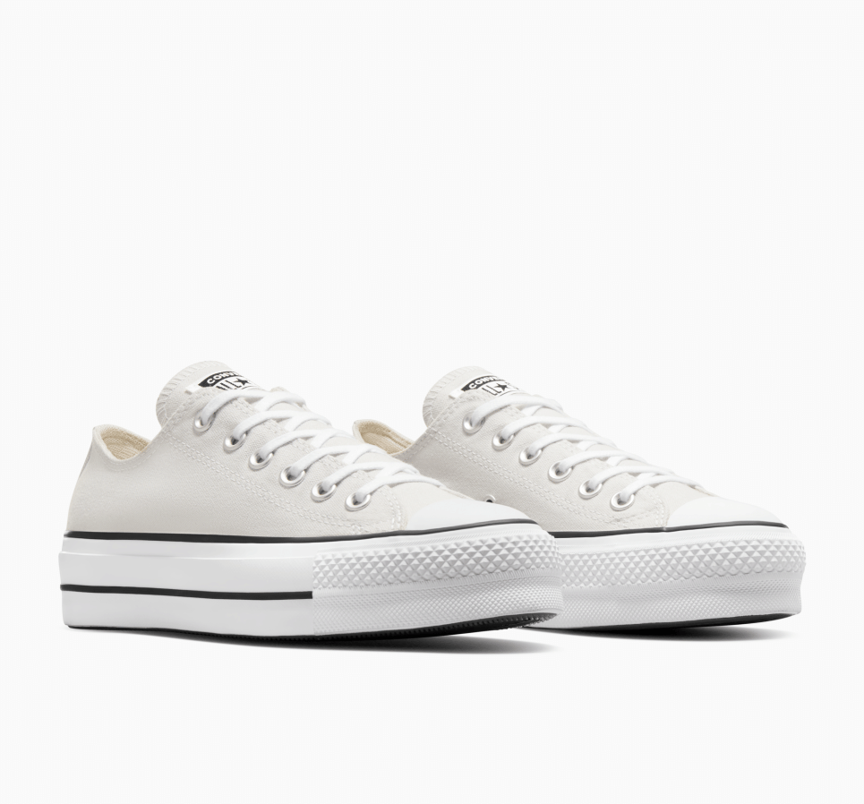 Chuck Taylor All Star Canvas Platform