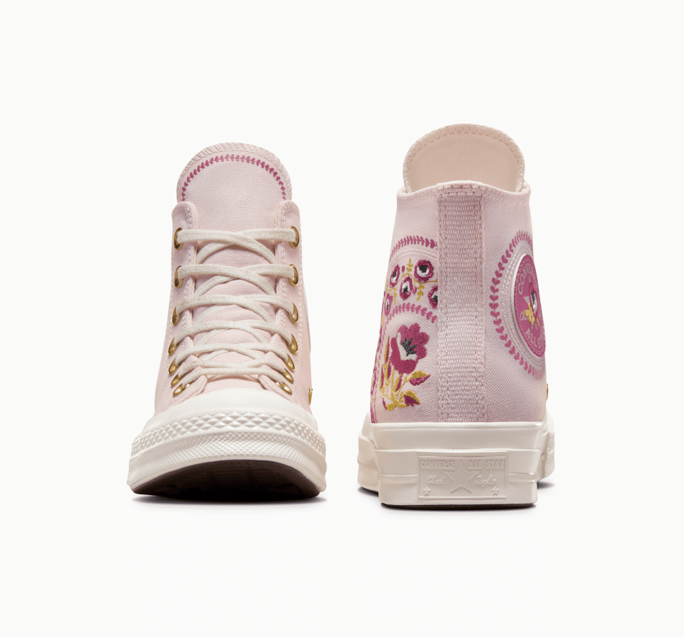 Chuck 70 Embroidered Florals