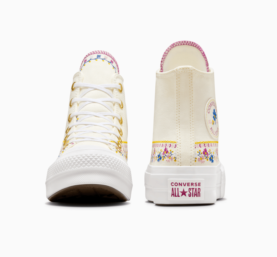 Chuck Taylor All Star Lift Embroidered Florals