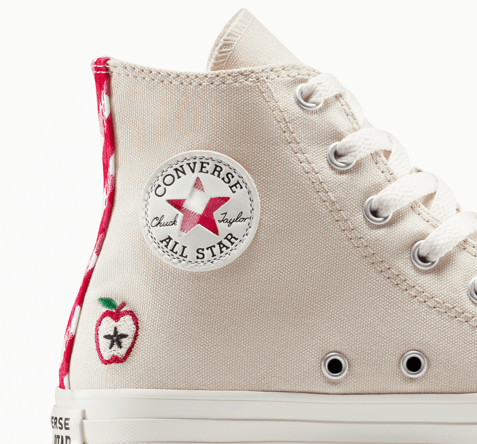 Chuck Taylor All Star
