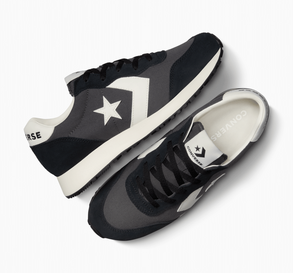 Converse Omega Trainer