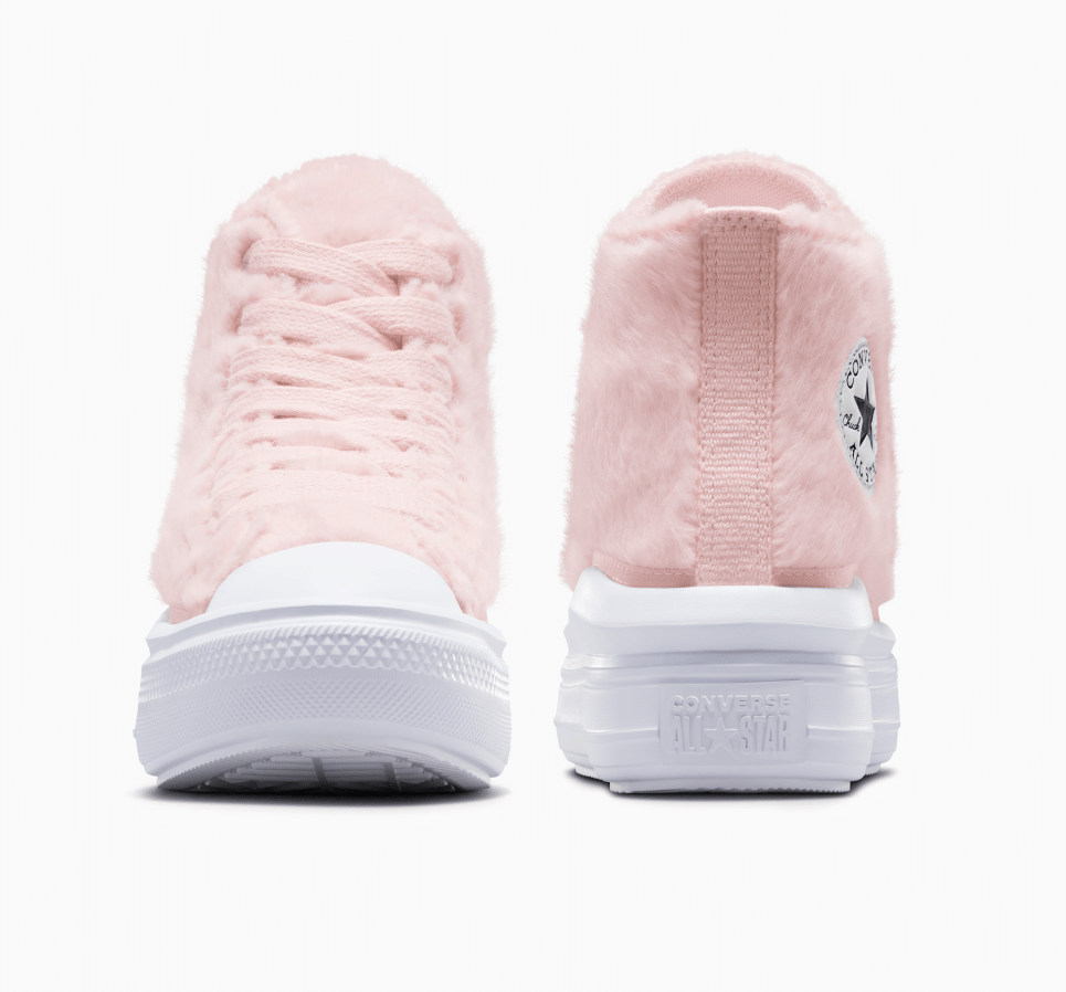 Chuck Taylor All Star Move