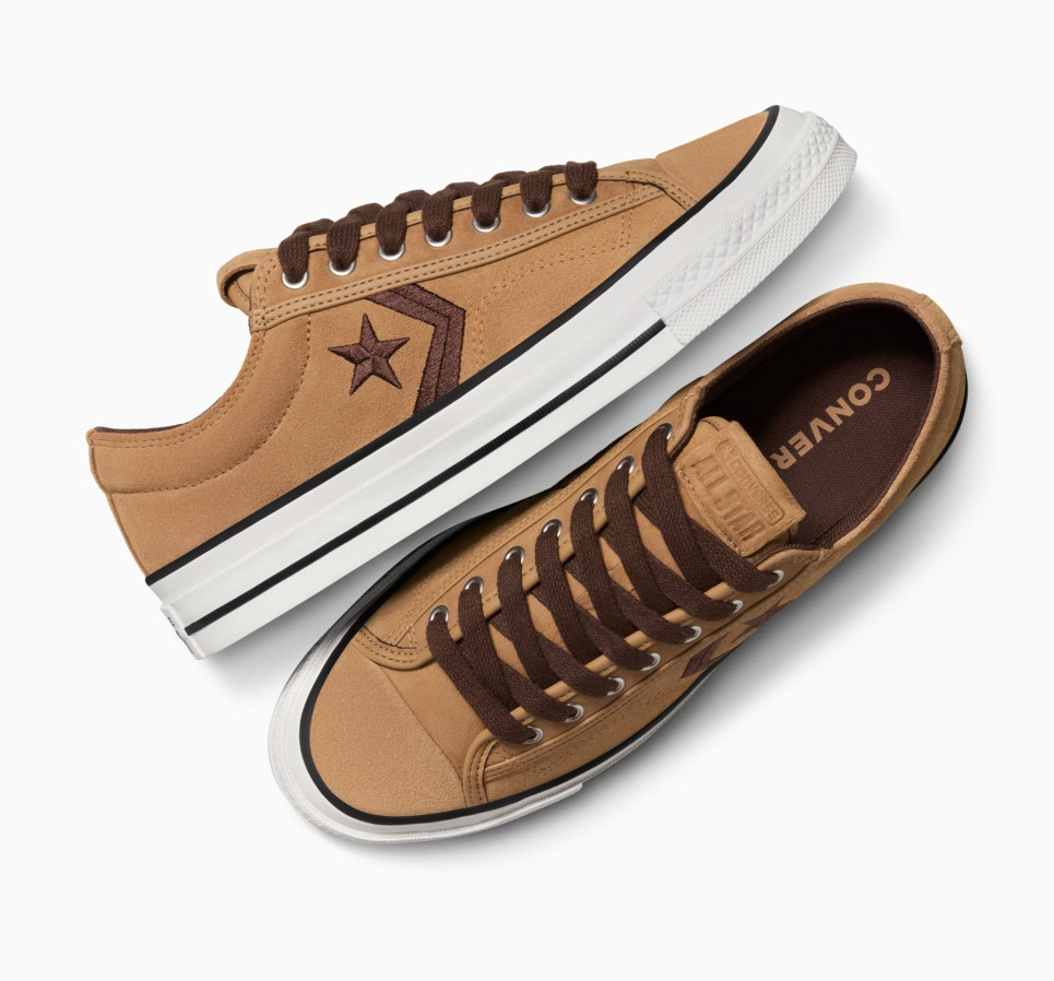 Star Player 76 Suede