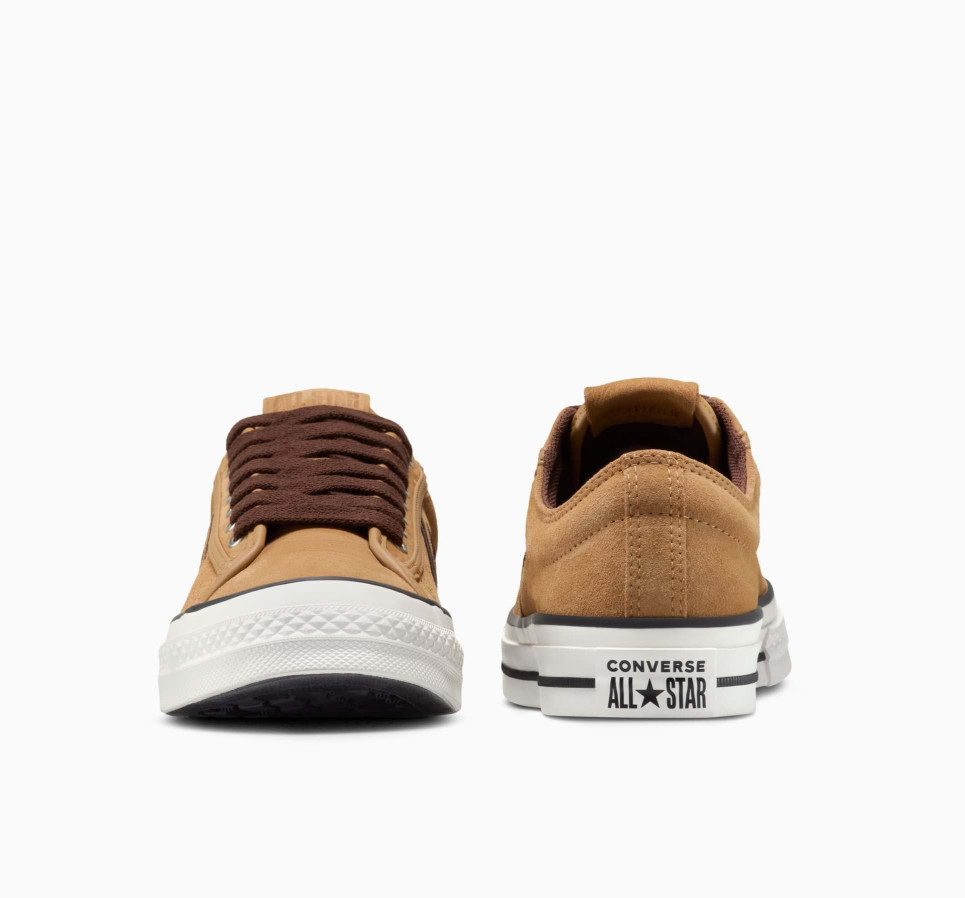 Star Player 76 Suede