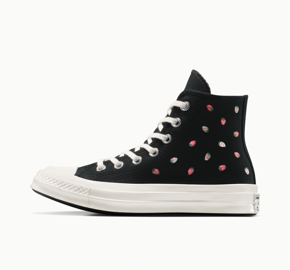 Chuck 70 Strawberries