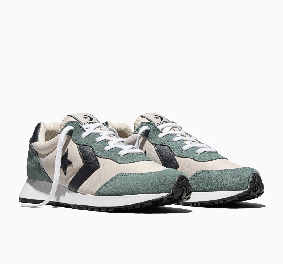 Omega Trainer Suede