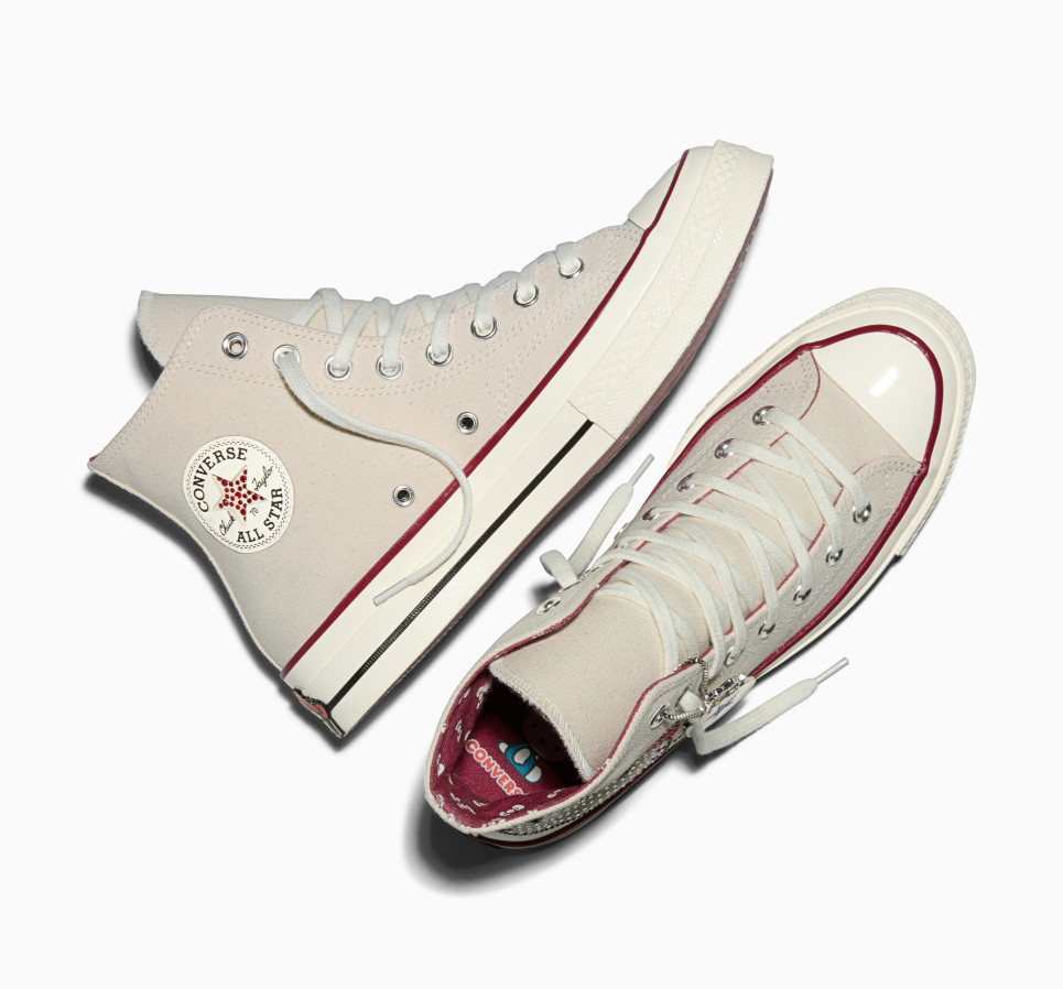 Converse x Hello Kitty Chuck 70 Swarovski®