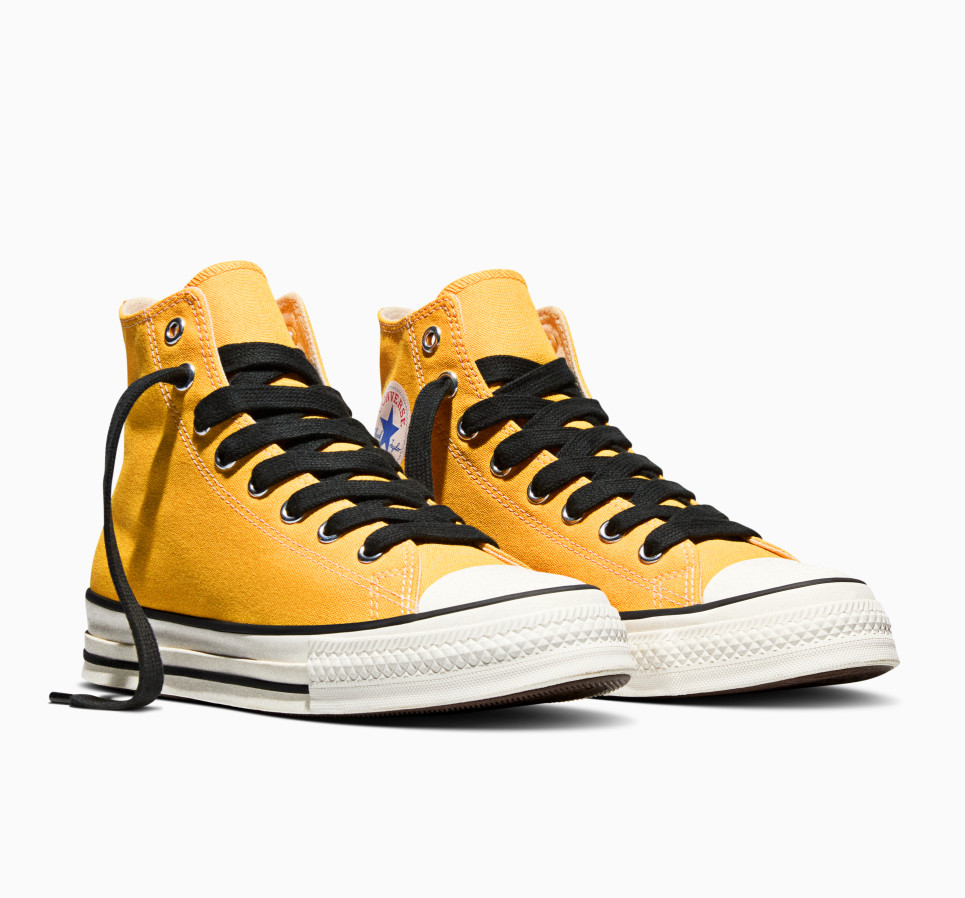 Chuck Taylor Throwback