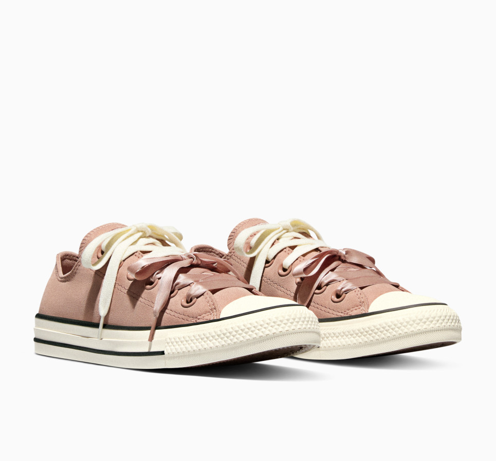 Chuck Taylor All Star Peached Canvas