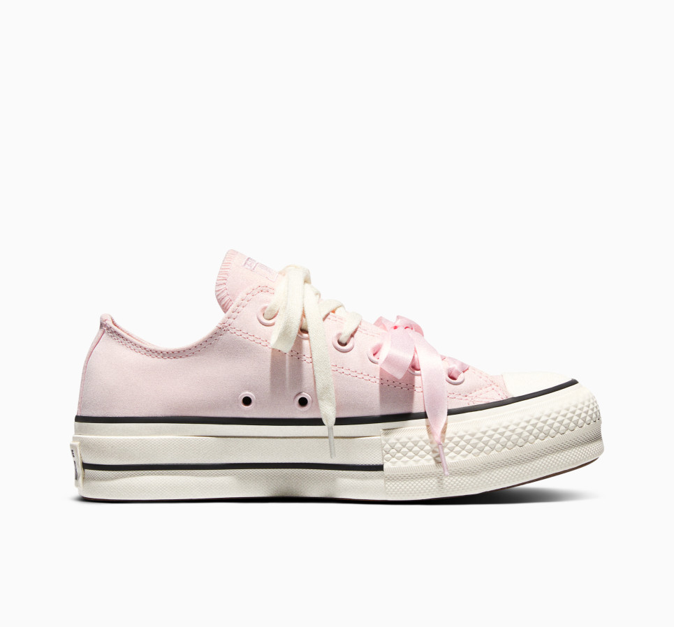 Chuck Taylor All Star Lift Platform Peached Canvas