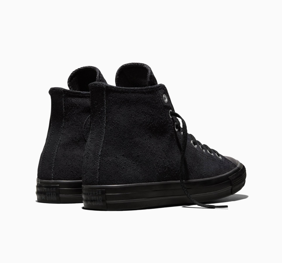 Chuck Taylor All Star Suede