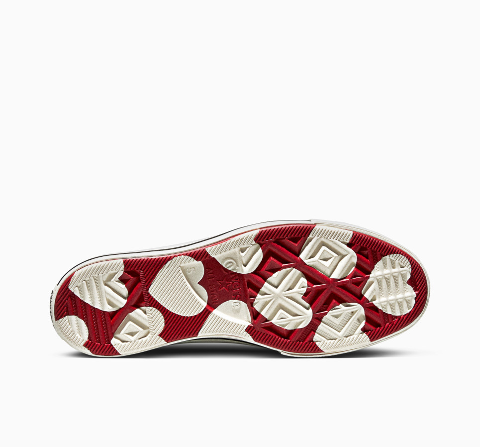 Chuck Taylor All Star Lift Platform Hearts
