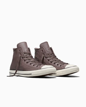 Chuck Taylor All Star Leather