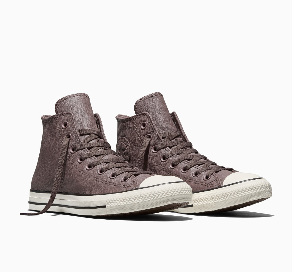 Chuck Taylor All Star Leather