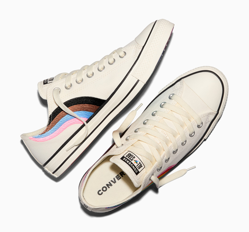 Chuck Taylor All Star Pride Wave